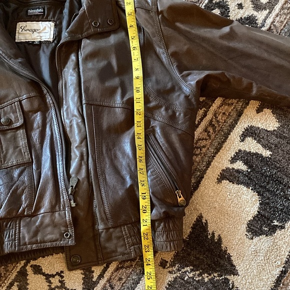 Vintage Women’s Cougar International Leather Jacket (M) - Picture 6 of 9